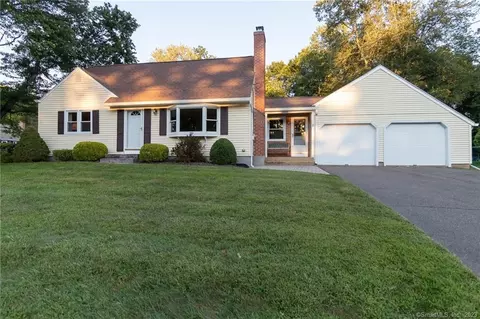 1 Lois Ln, Enfield, CT 06082