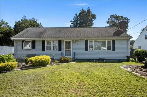 34 Oak St, East Hartford, CT 06118