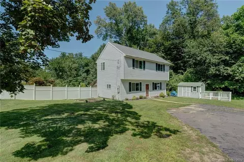 16 Norton Pl, Plainville, CT 06062