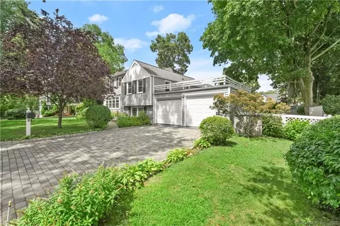 1 Foursons Ct, Norwalk, CT 06851