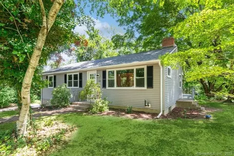 53 Whitney Rd, Columbia, CT 06237
