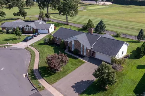 92 Stockingmill Rd, Wethersfield, CT 06109