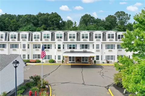 1 Brush Pasture Ln #219, Portland, CT 06480