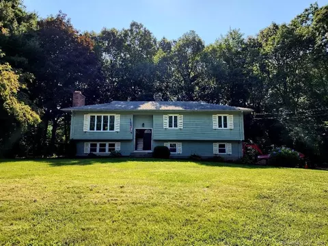 157 Mountain Edge Dr, Southington, CT 06489