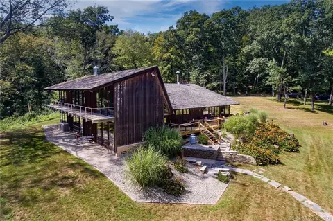 72 Creamery Rd, Durham, CT 06422