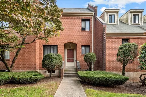 465 Mix Ave #B8, Hamden, CT 06514