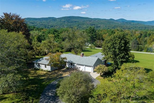 5 Red Bird Ln, Salisbury, CT 06039