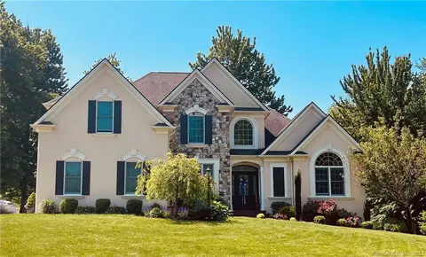 290 Old Orchard Rd, Bristol, CT 06010