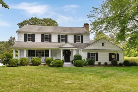 6 Chasmars Pond Rd, Darien, CT 06820
