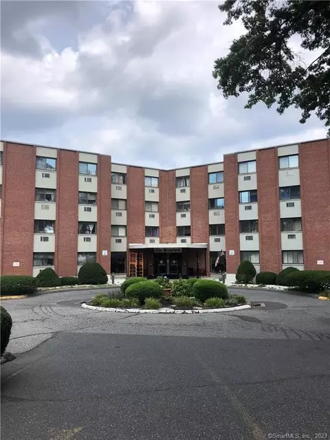 1700 Broadbridge Ave #C22, Stratford, CT 06614