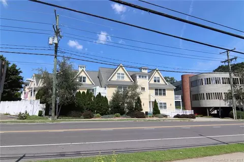 76 New Canaan Ave #5, Norwalk, CT 06850