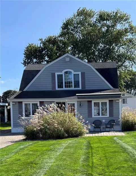 106 Old Sea Ln, Old Saybrook, CT 06475