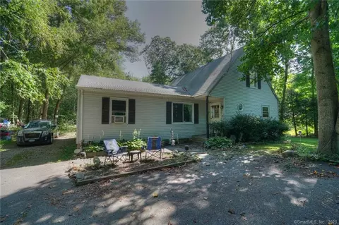 14-16 Marcel Rd, Groton, CT 06355