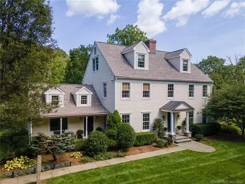 690 Ridgebury Rd, Ridgefield, CT 06877
