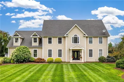 46 Watch Hill Rd, Berlin, CT 06037