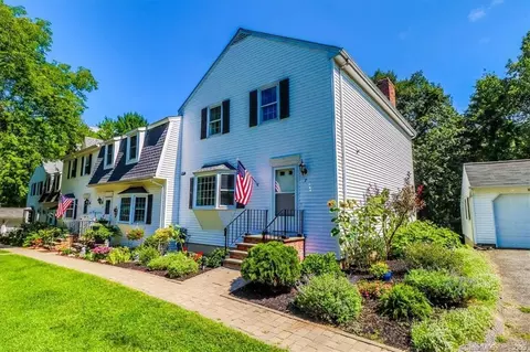 7 Bridgewater Cmn #7, Bridgewater, CT 06752