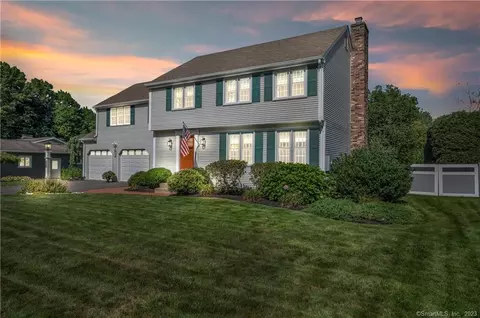 60 Butternut Ln, Southington, CT 06489