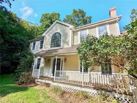75 Marlin Rd, Newtown, CT 06482