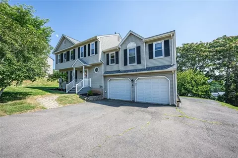 184 Schwink Dr, Meriden, CT 06450