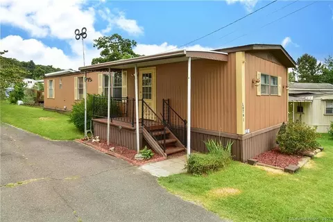 325 Kelly Rd #L1, Vernon, CT 06066