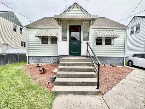 440 Willow St, Bridgeport, CT 06610
