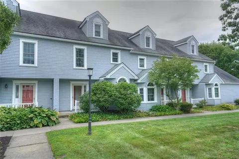 380 Meridian St Ext #12, Groton, CT 06340