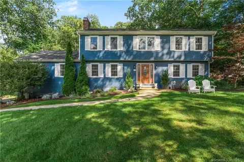 70 Cranbury Dr, Trumbull, CT 06611