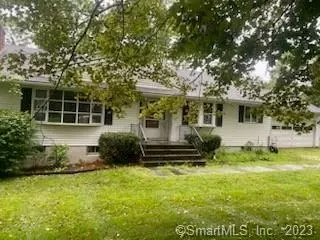 84 Laurel Hill Rd, Brookfield, CT 06804