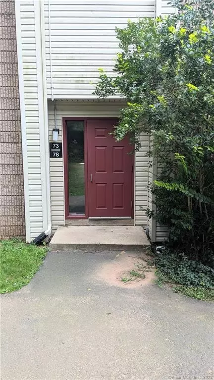 77 Burgundy Hill Ln #77, Middletown, CT 06457
