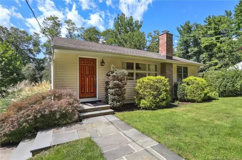 26 Erickson Rd, New Milford, CT 06776