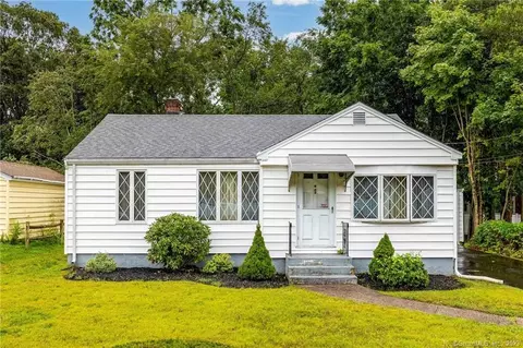 6 Carol Dr, East Haven, CT 06512