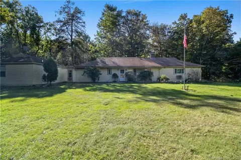 1751 S Main St, Cheshire, CT 06410