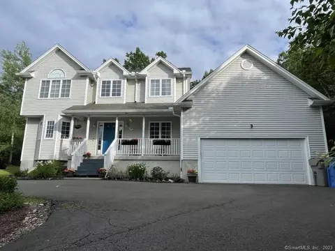 26 Bonnie Ct, Bristol, CT 06010