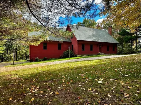 165 Grassy Hill Rd, Woodbury, CT 06798