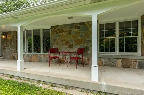 75 Hopkins Rd, Ellington, CT 06029