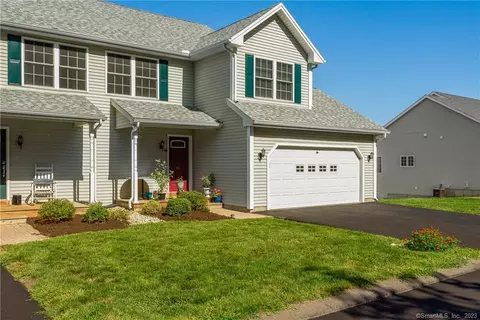 16 Woodside Dr #16, Tolland, CT 06084
