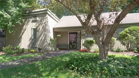 969 Heritage Vlg #A, Southbury, CT 06488