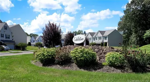 31 Cobblestone Ct #31, Newington, CT 06111