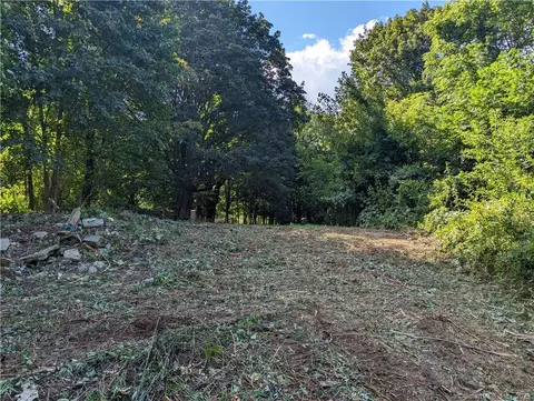 19 5 Card St, Windham, CT 06226