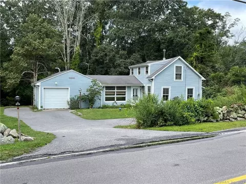 339 Pumpkin Hill Rd, Ledyard, CT 06339