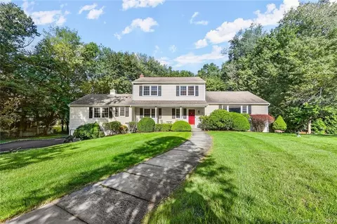 31 Marlborough Rd, Norwalk, CT 06851