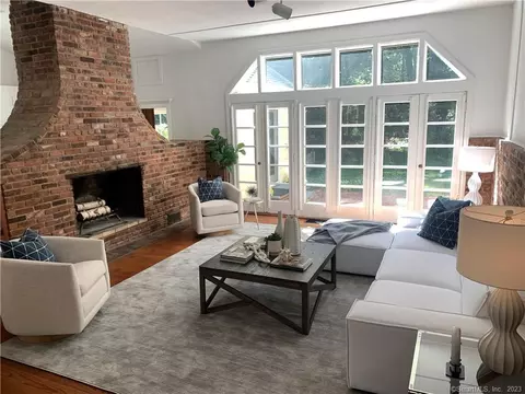 72 Dabney Rd, New Canaan, CT 06840