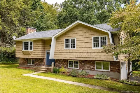 947 Church St, Hebron, CT 06231