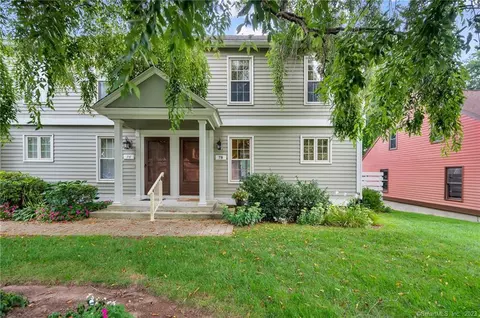 78 Colonial Hill Dr #78, Wallingford, CT 06492