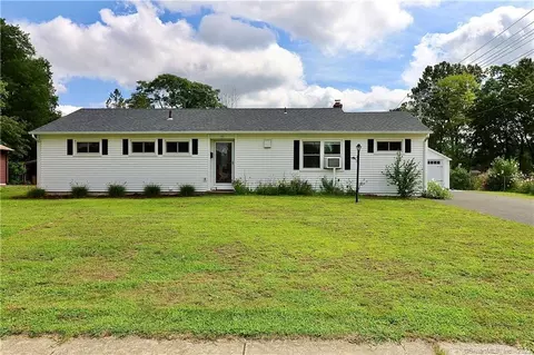 42 Harrison St, Windsor Locks, CT 06096