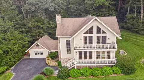 39 Lake Dr, New Milford, CT 06776