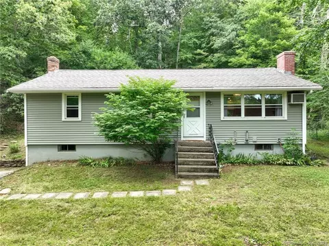 348 Merrow Rd, Coventry, CT 06238