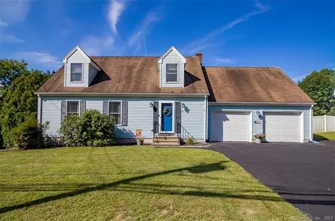 43 Round Hill Rd, Bristol, CT 06010