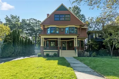 51 Lorraine St, Hartford, CT 06105