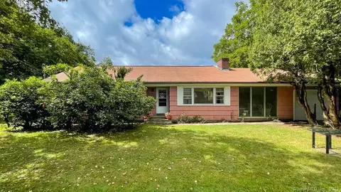 50 Whisconier Rd, Brookfield, CT 06804